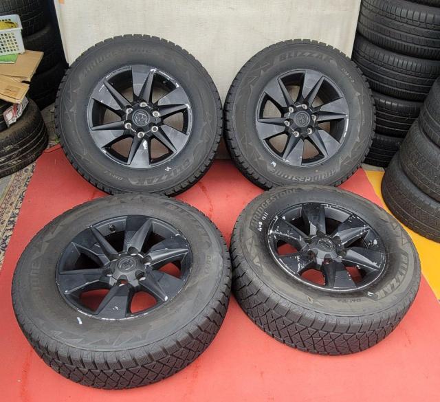 中古TOYOTA  ランドクルーザー プラド 純正アルミホイール 17インチ7.5J pcd139.7 6穴+25 < 自動車/バイク 中古TOYOTA  ランドクルーザー プラド 純正アルミホイール 17インチ7.5J pcd139.7 6穴+25 < 自動車/バイク