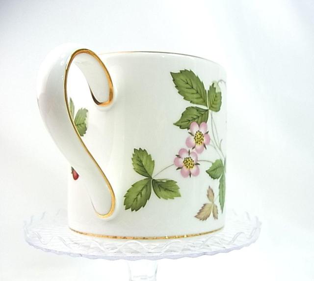500円スタ★【正規未使用】WEDGWOODウエッジウッドワイルドストロベリー マグカップ イングランド製 ボーンチャイナ < インテリア/ライフ 500円スタ★【正規未使用】WEDGWOODウエッジウッドワイルドストロベリー マグカップ イングランド製 ボーンチャイナ < インテリア/ライフの