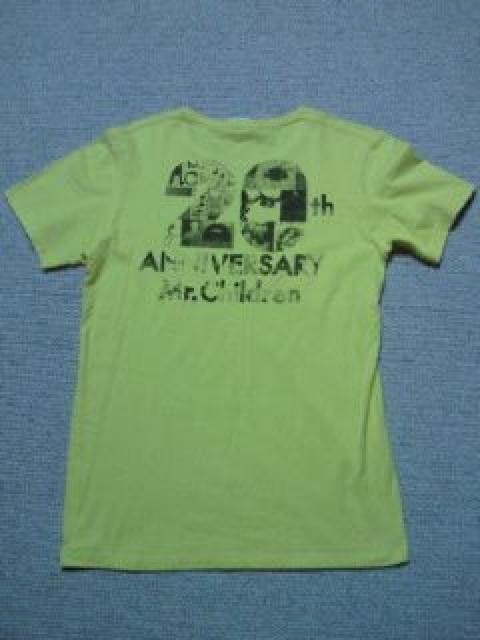 Mr.Children ミスチル 20周年 コンサート 限定 Tシャツ イエロー Sサイズ CDデザイン < タレントグッズ  Mr.Children ミスチル 20周年 コンサート 限定 Tシャツ イエロー Sサイズ CDデザイン < タレントグッズの
