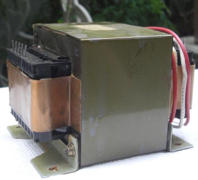 ACトランス33Vセンター付/サブ端子多彩L4811未使用 < 家電/AV  ACトランス33Vセンター付/サブ端子多彩L4811未使用  < 家電/AVの