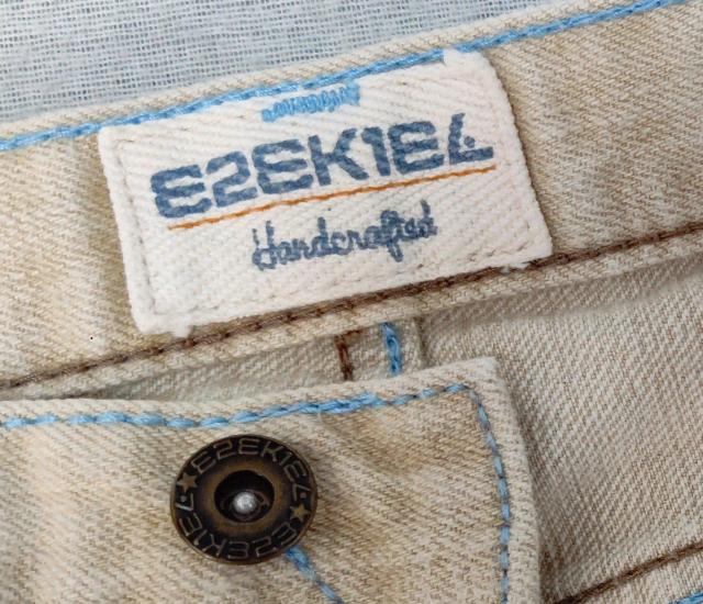 美品★イズキール★EZEKIEL★W81★ストレートデニム★デニム★メンズデニム★ベージュ★ユニセックス★カラーデニム★送料無料 < 男性ファッション  美品★イズキール★EZEKIEL★W81★ストレートデニム★デニム★メンズデニム★ベージュ★ユニセックス★カラーデニム★送料無料 < 男性ファッションの