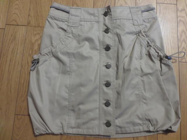 UNTITLED  A^Cg@|GXe~ȁ@XJ[g@Q@[h@{   uh 