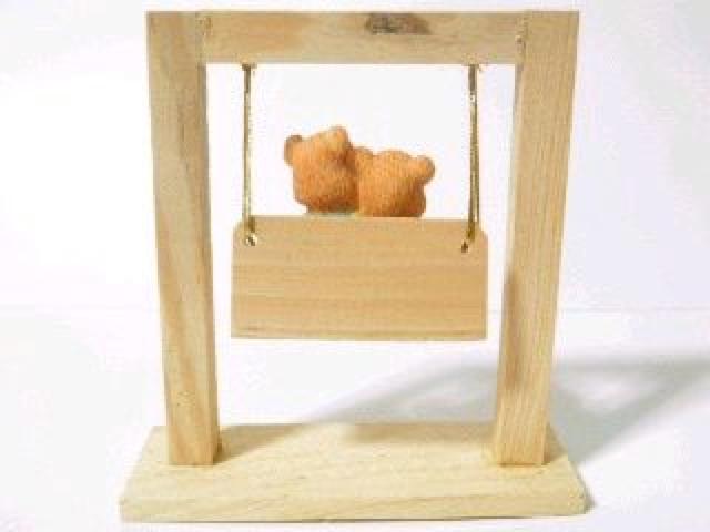 可愛い♪木製&樹脂製 カントリーラブラブくまさん《揺れるブランコ》T < おもちゃ 可愛い♪木製&樹脂製 カントリーラブラブくまさん《揺れるブランコ》T < おもちゃの