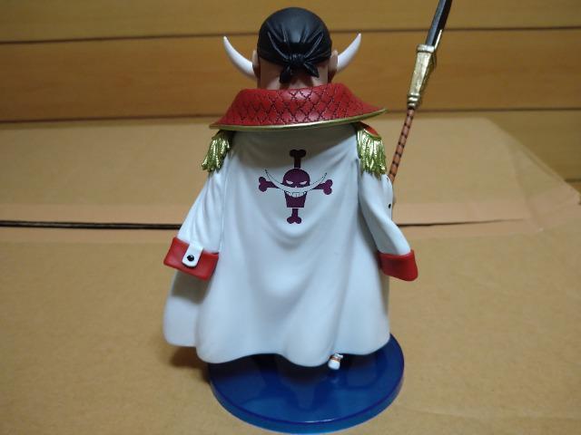 ワンピース メガワールドコレクタブルフィギュアvol.3 白ひげ現状美品 < アニメ/コミック/キャラクター  ワンピース メガワールドコレクタブルフィギュアvol.3 白ひげ現状美品 < アニメ/コミック/キャラクターの