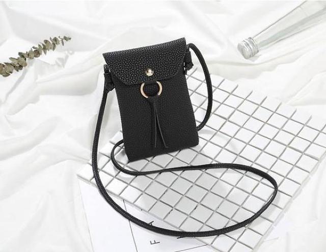 新品■スマホショルダーバッグ ポシェット クロスボディバッグ◆ブラック < 家電/AV  新品■スマホショルダーバッグ ポシェット クロスボディバッグ◆ブラック < 家電/AVの