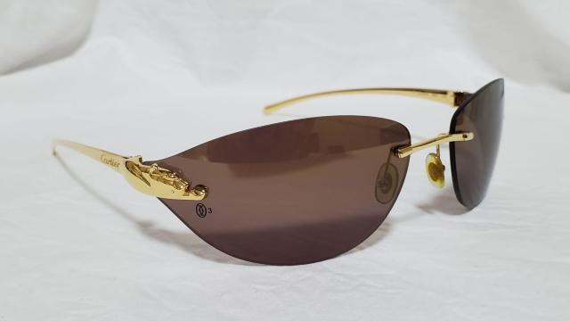 正規 極美 レア カルティエ パンテール パンサーメタルフレーム サングラス 黒茶 ロゴ シャイニーゴールドフィニッシュ ガクト着 < ブランド  正規 極美 レア カルティエ パンテール パンサーメタルフレーム サングラス 黒茶 ロゴ シャイニーゴールドフィニッシュ ガクト着  < ブランドの