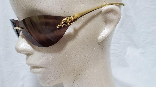 正規 極美 レア カルティエ パンテール パンサーメタルフレーム サングラス 黒茶 ロゴ シャイニーゴールドフィニッシュ ガクト着 < ブランド  正規 極美 レア カルティエ パンテール パンサーメタルフレーム サングラス 黒茶 ロゴ シャイニーゴールドフィニッシュ ガクト着 < ブランドの