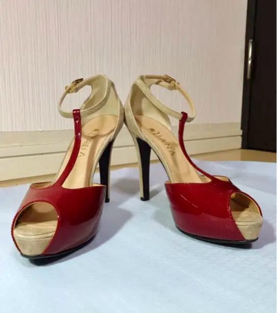 Diana ハイヒール 美品 < ブランド  Diana ハイヒール 美品 < ブランドの