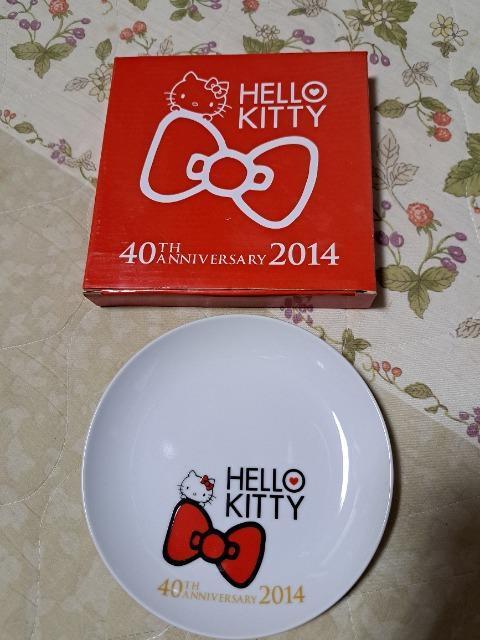 ローソン×ハローキティ プレート < おもちゃ  ローソン×ハローキティ プレート  < おもちゃの