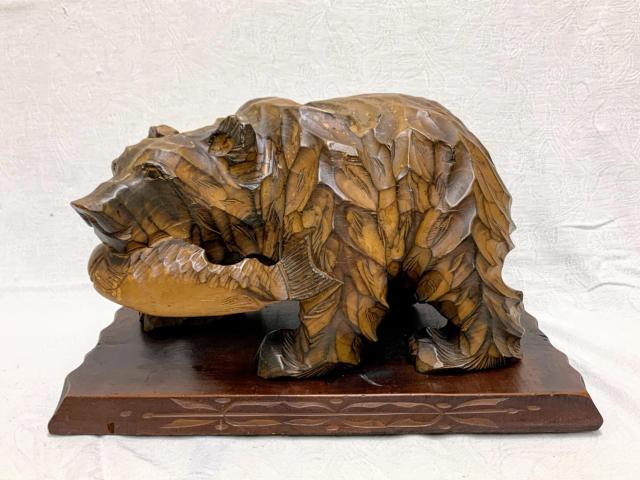 木彫りの熊 鮭咥え 北海道民芸品 伝統工芸 置物 オブジェ インテリア