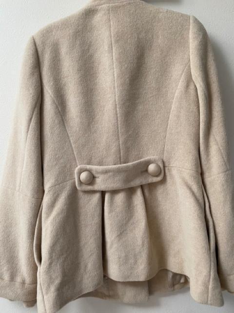 匿名配送 TO BE CHIC    サイズ40  可愛いコート フリル ドット < ブランド  匿名配送 TO BE CHIC    サイズ40  可愛いコート フリル ドット < ブランドの