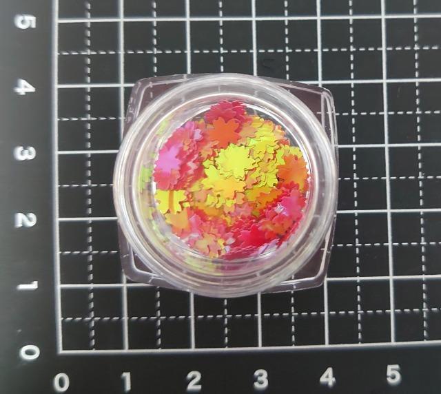 ★ハンドメイド素材★ケース入り!ホログラム・桜(レッド) < 香水/コスメ/ネイル  ★ハンドメイド素材★ケース入り!ホログラム・桜(レッド) < 香水/コスメ/ネイルの