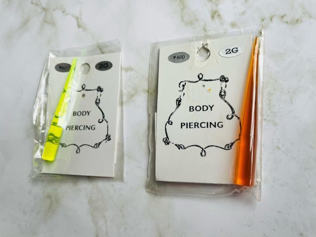 b258 アクリルボディーピアス拡張器 2点2G男女兼用 < 女性アクセサリー/時計 b258 アクリルボディーピアス拡張器 2点2G男女兼用 < 女性アクセサリー/時計の