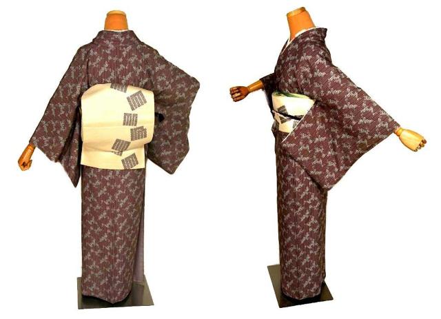 小紋 送料無料 最高峰 新品同様 創業70年 日本橋人形町・錦や クローバー 身丈154.5cm 裄丈62.5cm T3636 < 女性ファッション 小紋 送料無料 最高峰 新品同様 創業70年 日本橋人形町・錦や クローバー 身丈154.5cm 裄丈62.5cm T3636 < 女性ファッションの