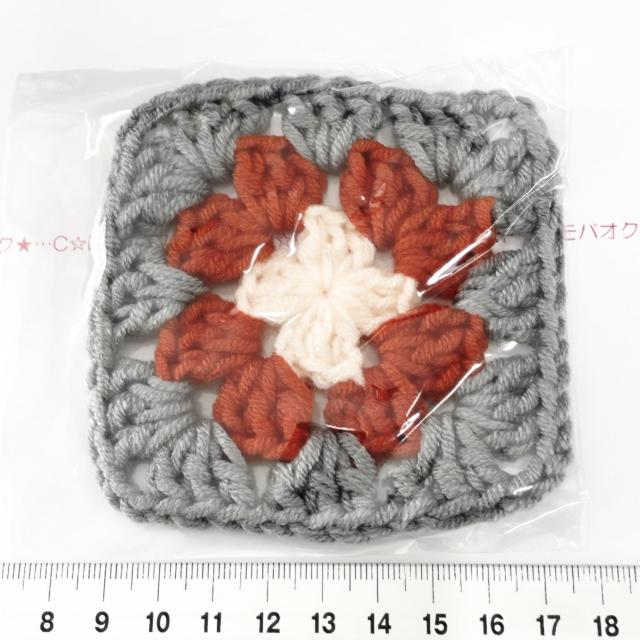23*ハンドメイド♪毛糸のグラニースクエアモチーフ 裏面も綺麗☆11 < ペット/手芸/園芸  23*ハンドメイド♪毛糸のグラニースクエアモチーフ 裏面も綺麗☆11  < ペット/手芸/園芸の