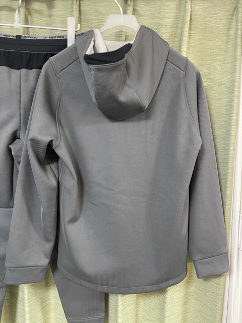 ナイキ NIKE プロ Pro Therma-FITメンズ フルジップ フーデッド ジャケット サイズL グレー 上下セット < ブランド ナイキ NIKE プロ Pro Therma-FITメンズ フルジップ フーデッド ジャケット サイズL グレー 上下セット < ブランドの