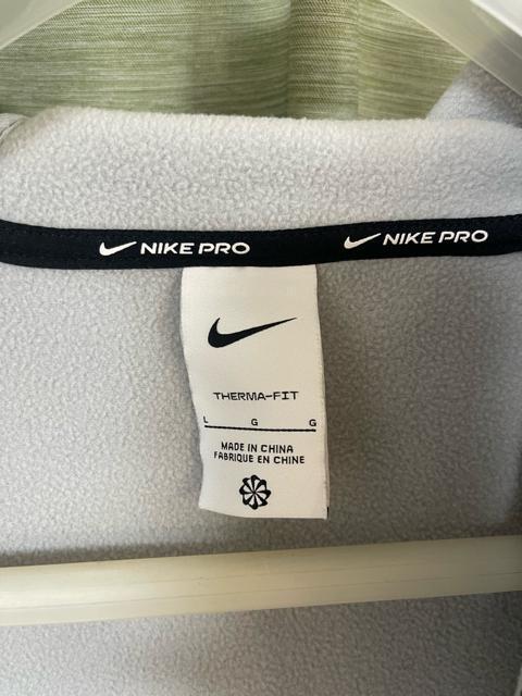 ナイキ NIKE プロ Pro Therma-FITメンズ フルジップ フーデッド ジャケット サイズL グレー 上下セット < ブランド ナイキ NIKE プロ Pro Therma-FITメンズ フルジップ フーデッド ジャケット サイズL グレー 上下セット < ブランドの