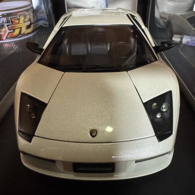未展示品 オートアート 1/18 ランボルギーニ ムルシエラゴ 2001ホワイト < ホビー 未展示品 オートアート 1/18 ランボルギーニ ムルシエラゴ 2001ホワイト < ホビーの