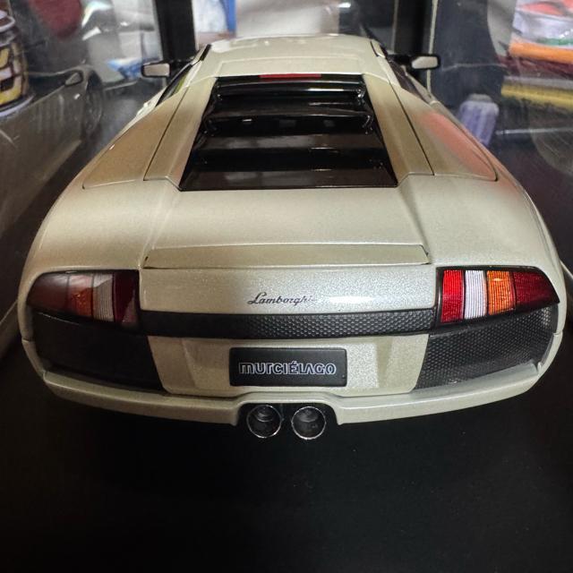 未展示品 オートアート 1/18 ランボルギーニ ムルシエラゴ 2001ホワイト < ホビー 未展示品 オートアート 1/18 ランボルギーニ ムルシエラゴ 2001ホワイト < ホビーの