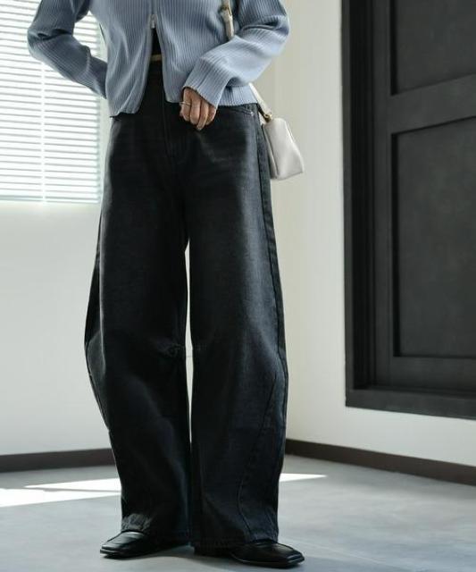 ap retroデニムカーブパンツ < 女性ファッション ap retroデニムカーブパンツ < 女性ファッションの