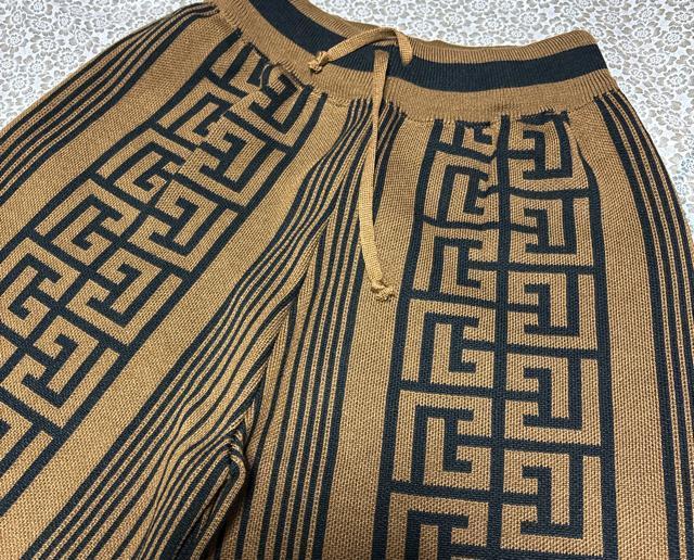 �Z�b�g�A�b�v�@�j�b�g����p�[�J�[�@�j�b�g�K�E�`���p���c  �u���E���@�傫���T�C�Y �� �����t�@�b�V������ 