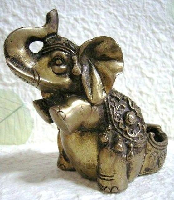 ☆即決☆真鍮製 ぞうの置物・小物入れ 12センチ エスニック < インテリア/ライフ ☆即決☆真鍮製 ぞうの置物・小物入れ 12センチ エスニック < インテリア/ライフの
