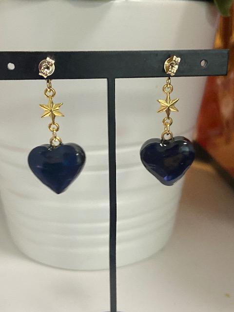 ハンドメイド レジン ハートピアス ブラック < 女性ファッション  ハンドメイド レジン ハートピアス ブラック < 女性ファッションの