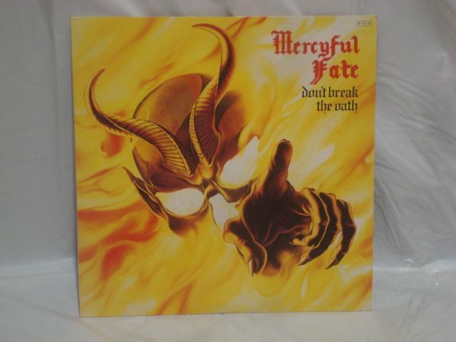 禁断の誓い(DON`T BREAK THE OATH) / マーシフル・フェイト(MERCYFUL FATE) 帯無LP < CD/DVD/ビデオ  禁断の誓い(DON`T BREAK THE OATH) / マーシフル・フェイト(MERCYFUL FATE) 帯無LP  < CD/DVD/ビデオの