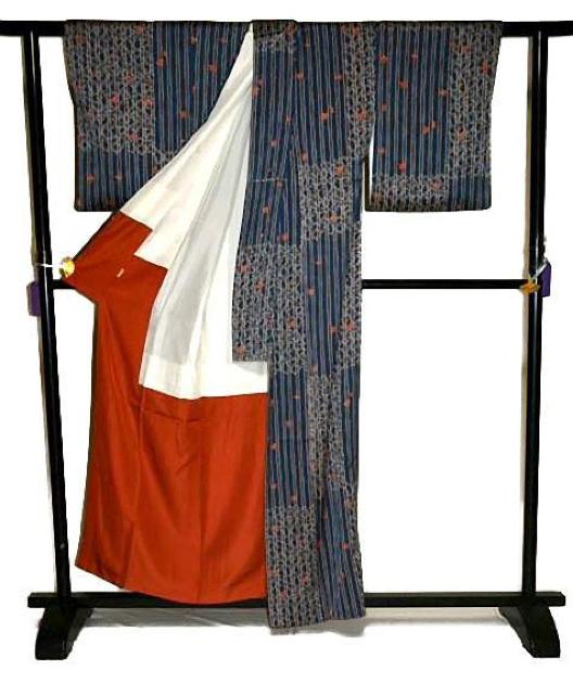 【最高級】新品同様 桜 間道 東京ますいわ屋扱い 小紋 身丈157.5cm 裄丈62cm T3435 < 女性ファッション  【最高級】新品同様 桜 間道 東京ますいわ屋扱い 小紋 身丈157.5cm 裄丈62cm T3435 < 女性ファッションの