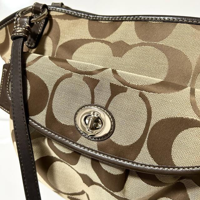 ���i COACH �R�[�` �V�O�l�`���[ �L�����o�X �V�����_�[�o�b�O �� �u�����h�� 