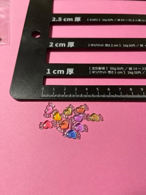 羽ついたカラフルハート ネイルパーツ < 香水/コスメ/ネイル 羽ついたカラフルハート ネイルパーツ < 香水/コスメ/ネイルの