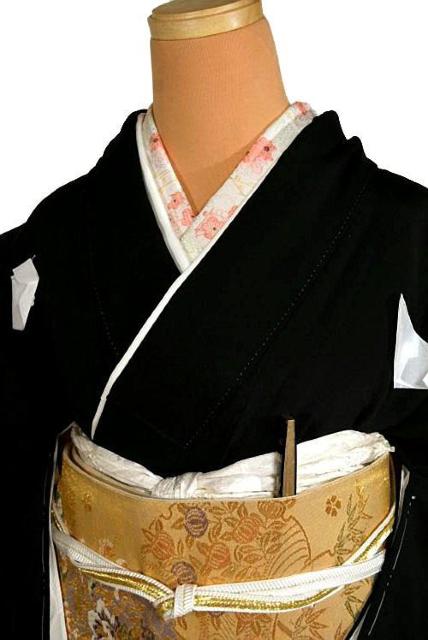 黒留袖 最高峰 未使用品 創業460年 千總 金彩 螺鈿 金駒シシュウ 鳳凰 桐 比翼 身丈169cm 裄64.5cm T3692 < 女性ファッション 黒留袖 最高峰 未使用品 創業460年 千總 金彩 螺鈿 金駒シシュウ 鳳凰 桐 比翼 身丈169cm 裄64.5cm T3692 < 女性ファッションの