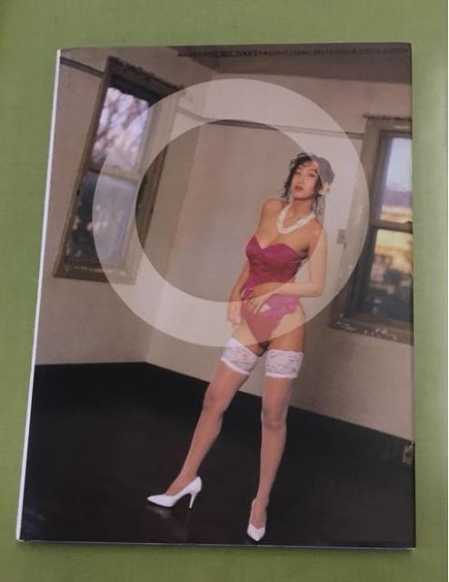 送料無料 藤崎仁美 写真集 UNDER MY SKIN 初版 < タレントグッズ 送料無料 藤崎仁美 写真集 UNDER MY SKIN 初版 < タレントグッズの