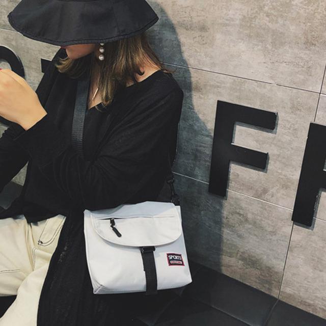 送料無料 新品 ミニ ショルダーバッグ サコッシュ 軽量 < 女性ファッション  送料無料 新品 ミニ ショルダーバッグ サコッシュ 軽量 < 女性ファッションの