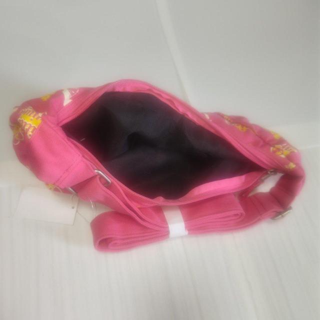 新品タグ付き ピンクのショルダーバッグ 送料無料 < 女性ファッション  新品タグ付き ピンクのショルダーバッグ 送料無料 < 女性ファッションの