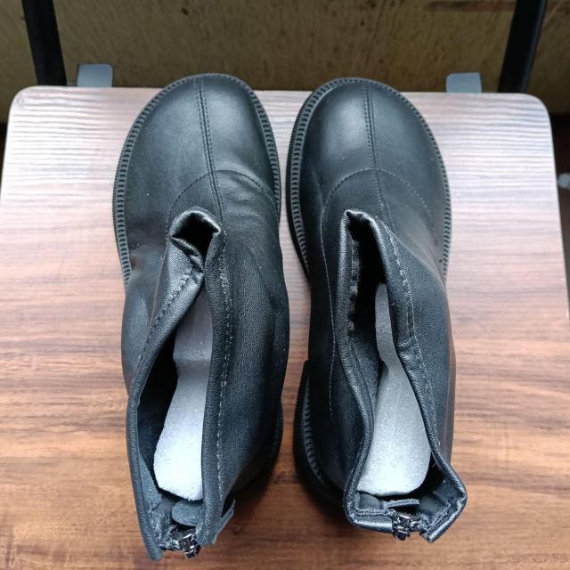 新品 23cm レディース ブーツ ブラック 厚底 シューズ ショートブーツ < 女性ファッション  新品 23cm レディース ブーツ ブラック 厚底 シューズ ショートブーツ < 女性ファッションの