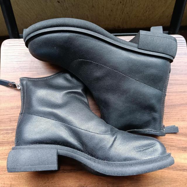 新品 23cm レディース ブーツ ブラック 厚底 シューズ ショートブーツ < 女性ファッション  新品 23cm レディース ブーツ ブラック 厚底 シューズ ショートブーツ < 女性ファッションの