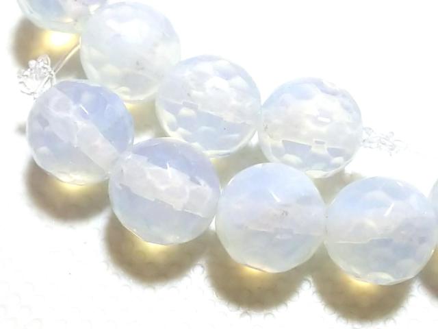 天然石★オパライト 8mm128面カット 半連 < 女性アクセサリー/時計  天然石★オパライト 8mm128面カット 半連 < 女性アクセサリー/時計の