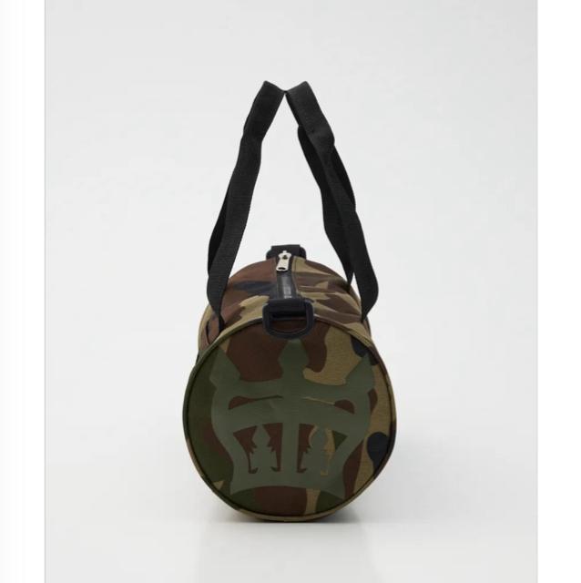 ���f�I�N���E���Y�� ���[���{�X�g���X�V�����_�[�o�b�O �� �u�����h�� 