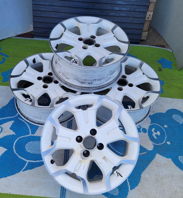 CITROEN シトロエン DS3 純正アルミホイール17インチ7J PCD108 4穴 +25 ハブ65 ホイールのみ4本セッ < 自動車/バイク CITROEN シトロエン DS3 純正アルミホイール17インチ7J PCD108 4穴 +25 ハブ65 ホイールのみ4本セッ < 自動車/バイク