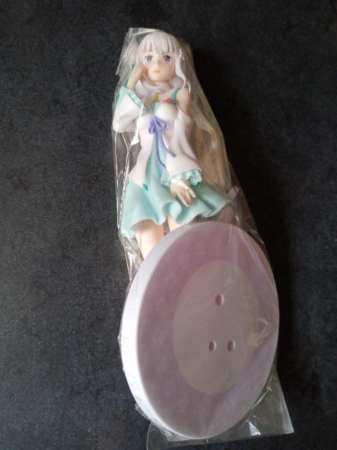 Re:ゼロから始める異世界生活 エミリア フィギュア ワンピース < アニメ/コミック/キャラクター Re:ゼロから始める異世界生活 エミリア フィギュア ワンピース < アニメ/コミック/キャラクターの