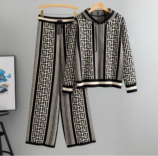 �Z�b�g�A�b�v�@�j�b�g�p�[�J�[�@�j�b�g�K�E�`���p���c  �㉺�Z�b�g�@�o�C�J���[  �傫���T�C�Y �� �����t�@�b�V������ 