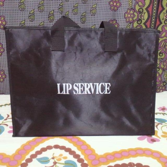 LIP SERVICE/pC\ g[gobO   uh 