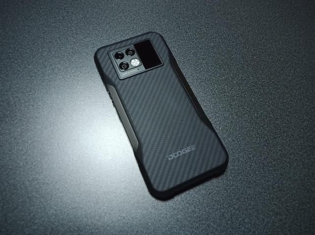 DOOGEE V20  Ɠd/AV 