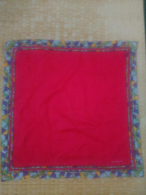 中古品 ジバンシー ハンカチ 1枚 赤色  < 女性ファッション  中古品 ジバンシー ハンカチ 1枚 赤色   < 女性ファッションの