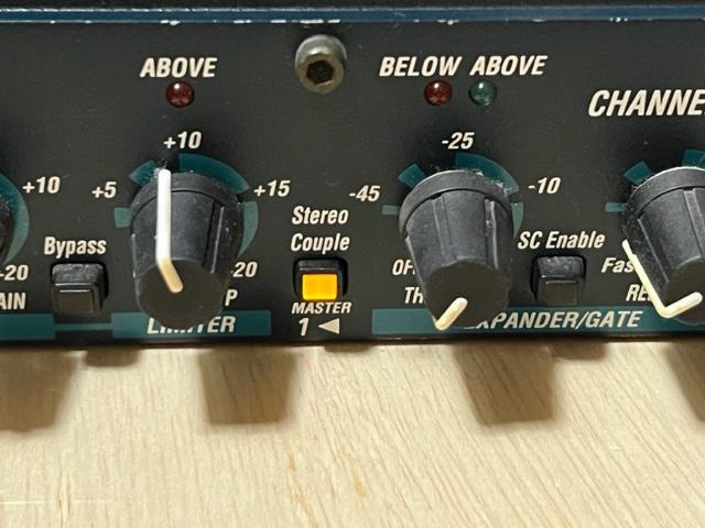 dbx 166XL 中古品 < ホビー  dbx 166XL 中古品 < ホビーの