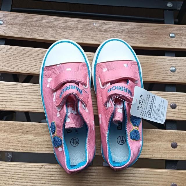キッズ スニーカー 17.5cm ピンク 子供靴 男女兼用 シューズ 28 < キッズ/ベビー  キッズ スニーカー 17.5cm ピンク 子供靴 男女兼用 シューズ 28 < キッズ/ベビーの