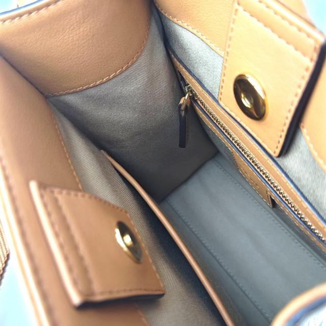 MCM ショルダーバック < ブランド MCM ショルダーバック < ブランドの