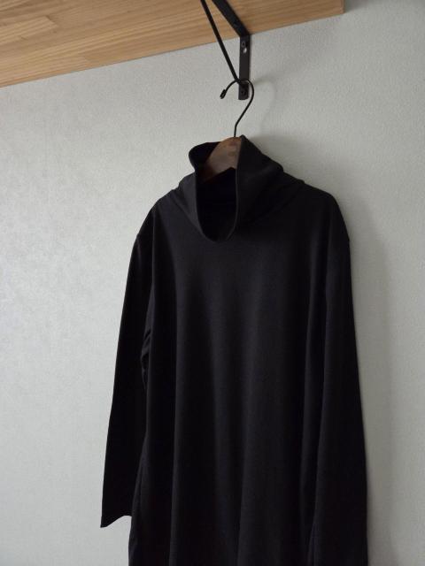 GIPSY BLUE/カットソー★タートルネックのブラックカットソー/タグ付き新品♪ < 女性ファッション  GIPSY BLUE/カットソー★タートルネックのブラックカットソー/タグ付き新品♪ < 女性ファッションの