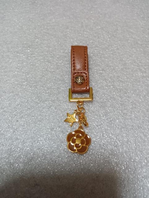 レア 未使用 CLATHAS クレイサス キーホルダー チャーム A 訳あり < ブランド レア 未使用 CLATHAS クレイサス キーホルダー チャーム A 訳あり < ブランドの